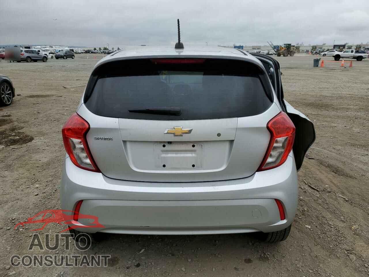 CHEVROLET SPARK 2017 - KL8CB6SA4HC839152