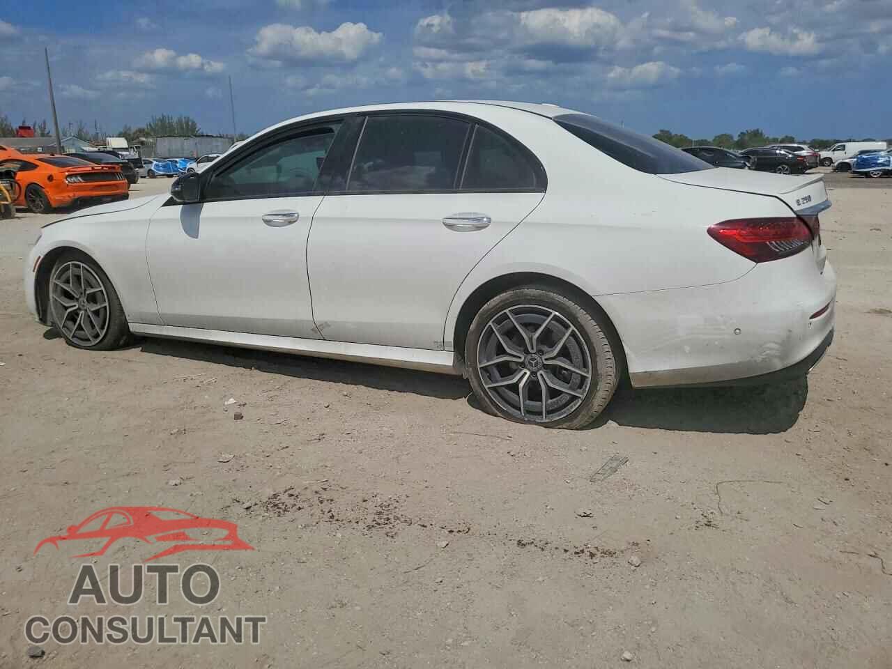 MERCEDES-BENZ E-CLASS 2021 - W1KZF8EB6MA917299