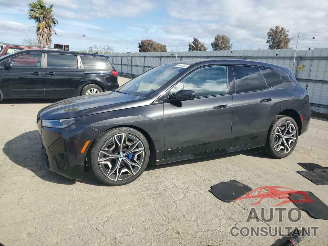 BMW IX XDRIVE5 2024 - WB523CF00RCN44708