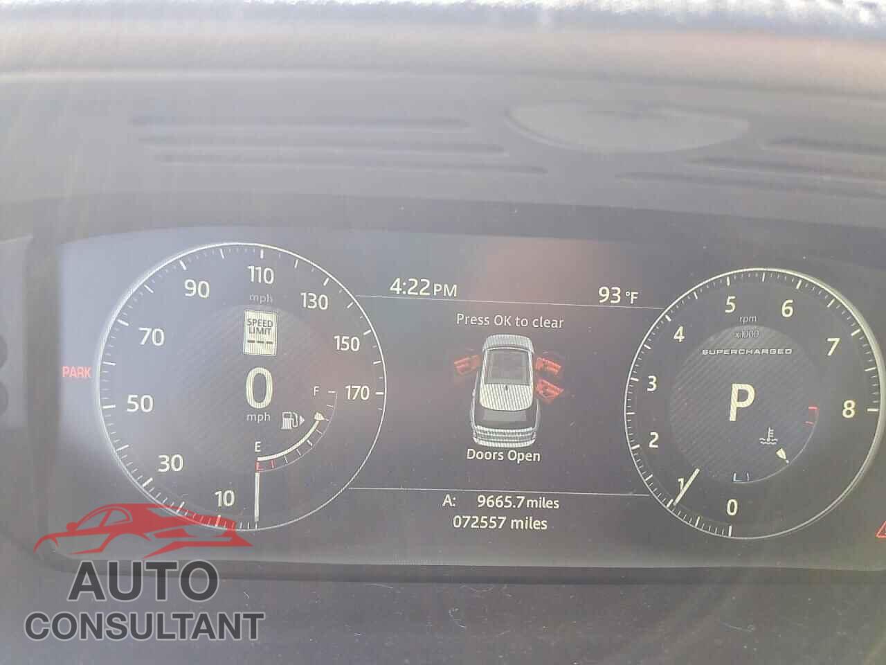 LAND ROVER RANGEROVER 2017 - SALGS5FEXHA348038