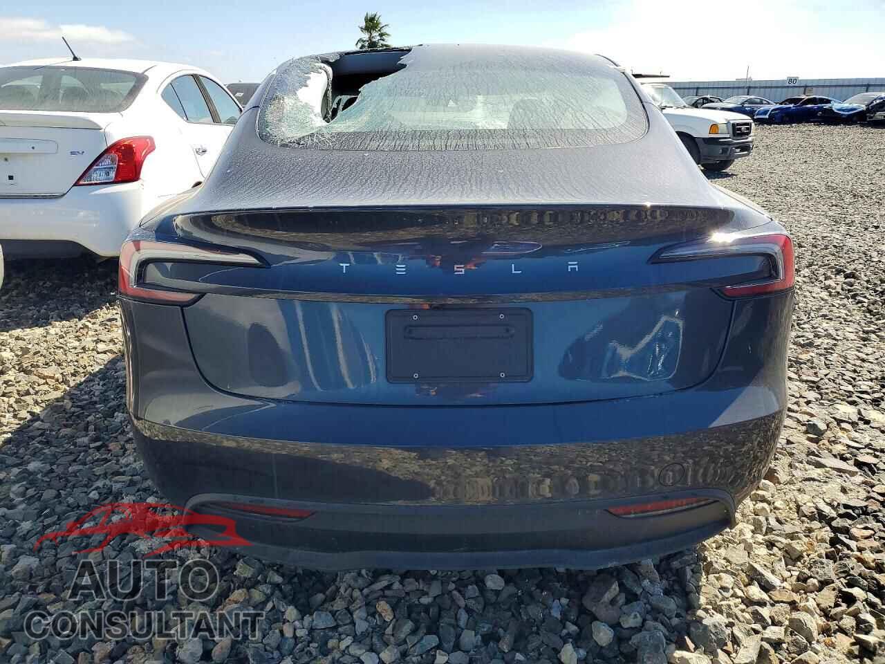 TESLA MODEL 3 2025 - 5YJ3E1EA8SF037601