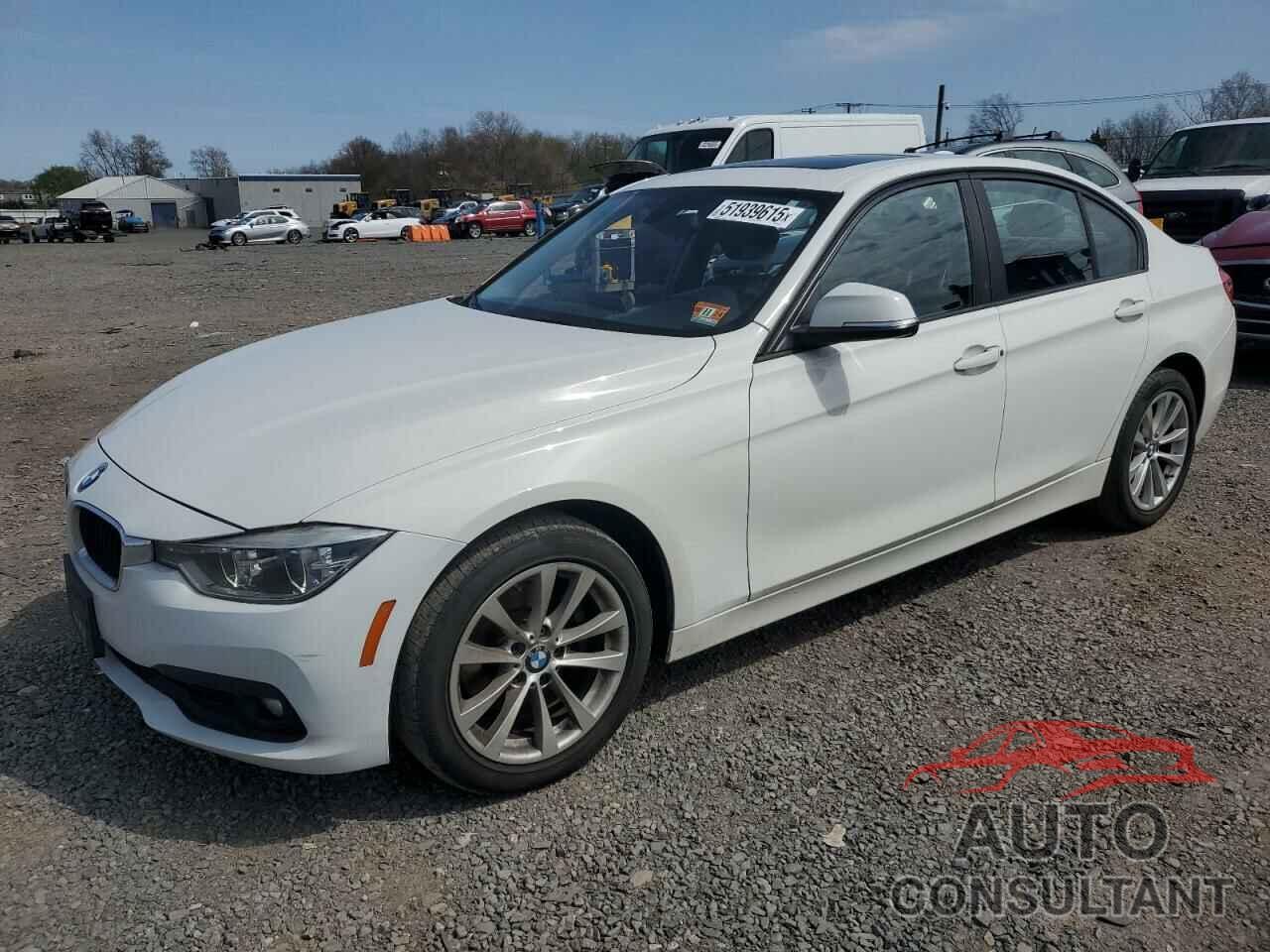 BMW 3 SERIES 2018 - WBA8E5G51JNU46484
