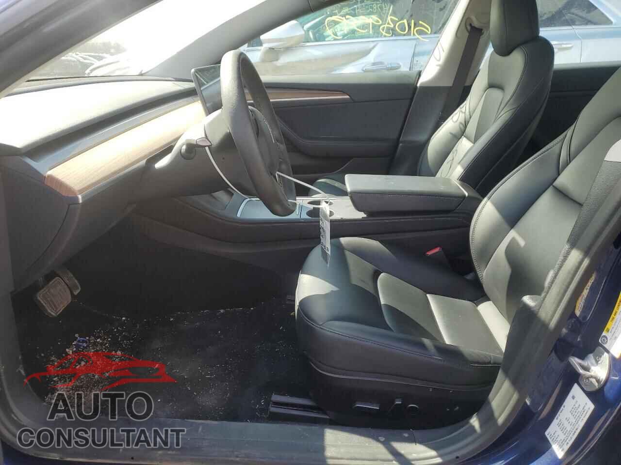 TESLA MODEL 3 2021 - 5YJ3E1EB9MF984111