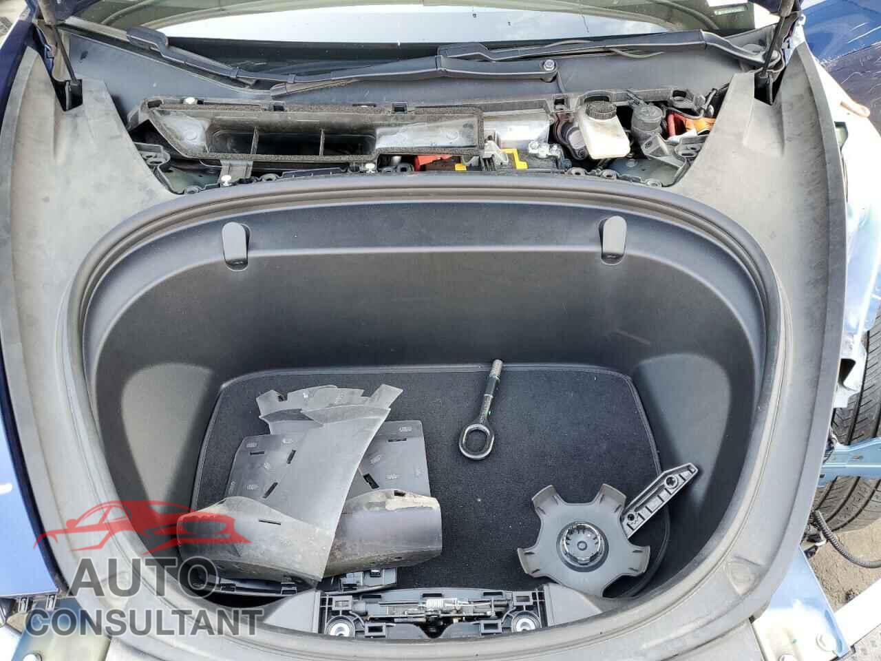 TESLA MODEL 3 2018 - 5YJ3E1EA1JF034666
