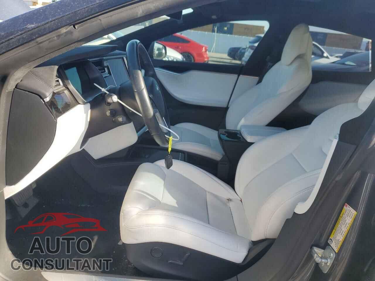 TESLA MODEL S 2017 - 5YJSA1E23HF199497