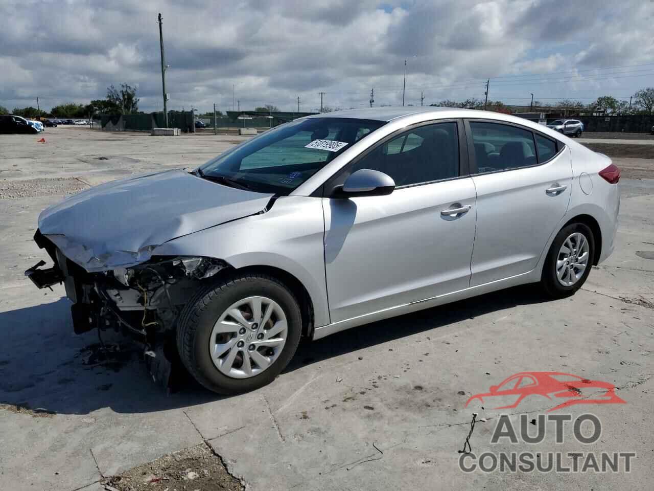 HYUNDAI ELANTRA 2018 - KMHD74LFXJU490957