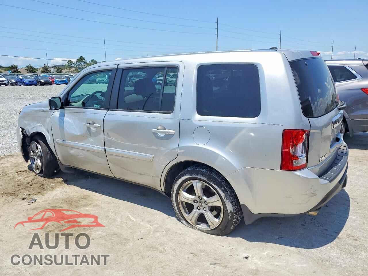 HONDA PILOT 2012 - 5FNYF4H56CB062789