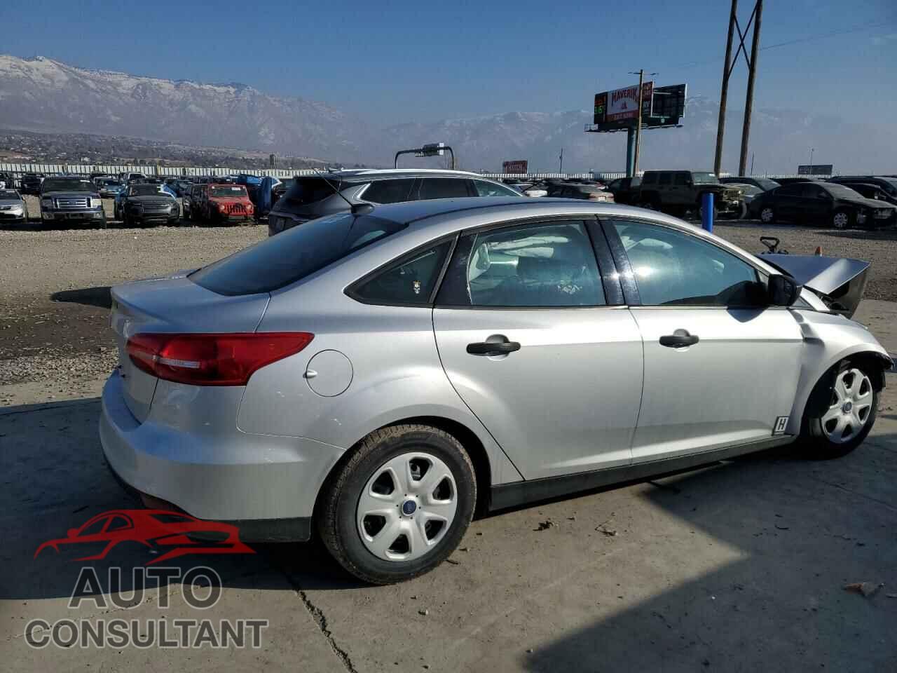 FORD FOCUS 2017 - 1FADP3E27HL236704