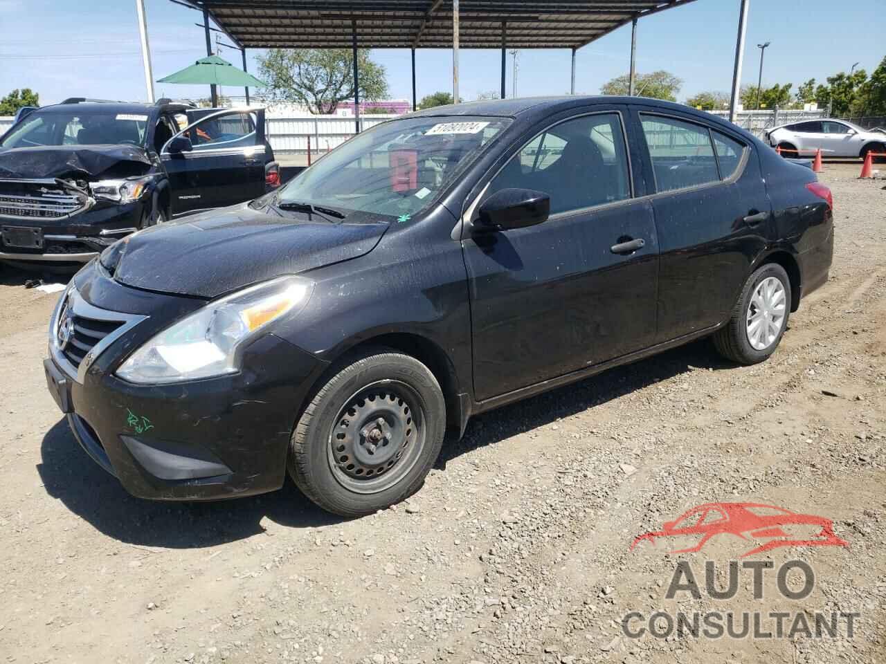 NISSAN VERSA 2017 - 3N1CN7APXHL804598