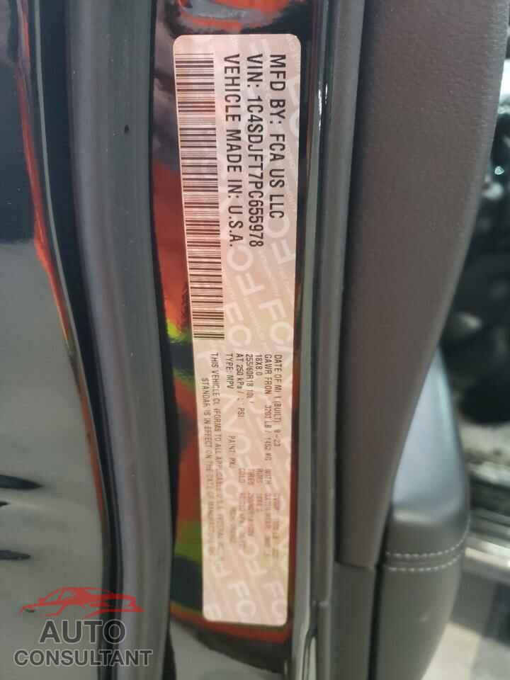 DODGE DURANGO 2023 - 1C4SDJFT7PC655978