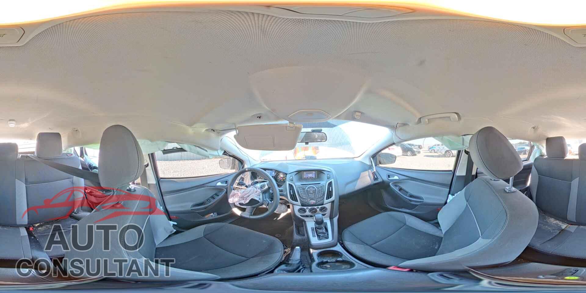 FORD FOCUS 2014 - 1FADP3F29EL262327