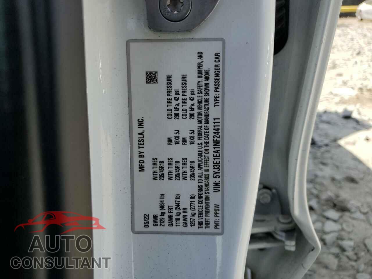 TESLA MODEL 3 2022 - 5YJ3E1EA1NF244111