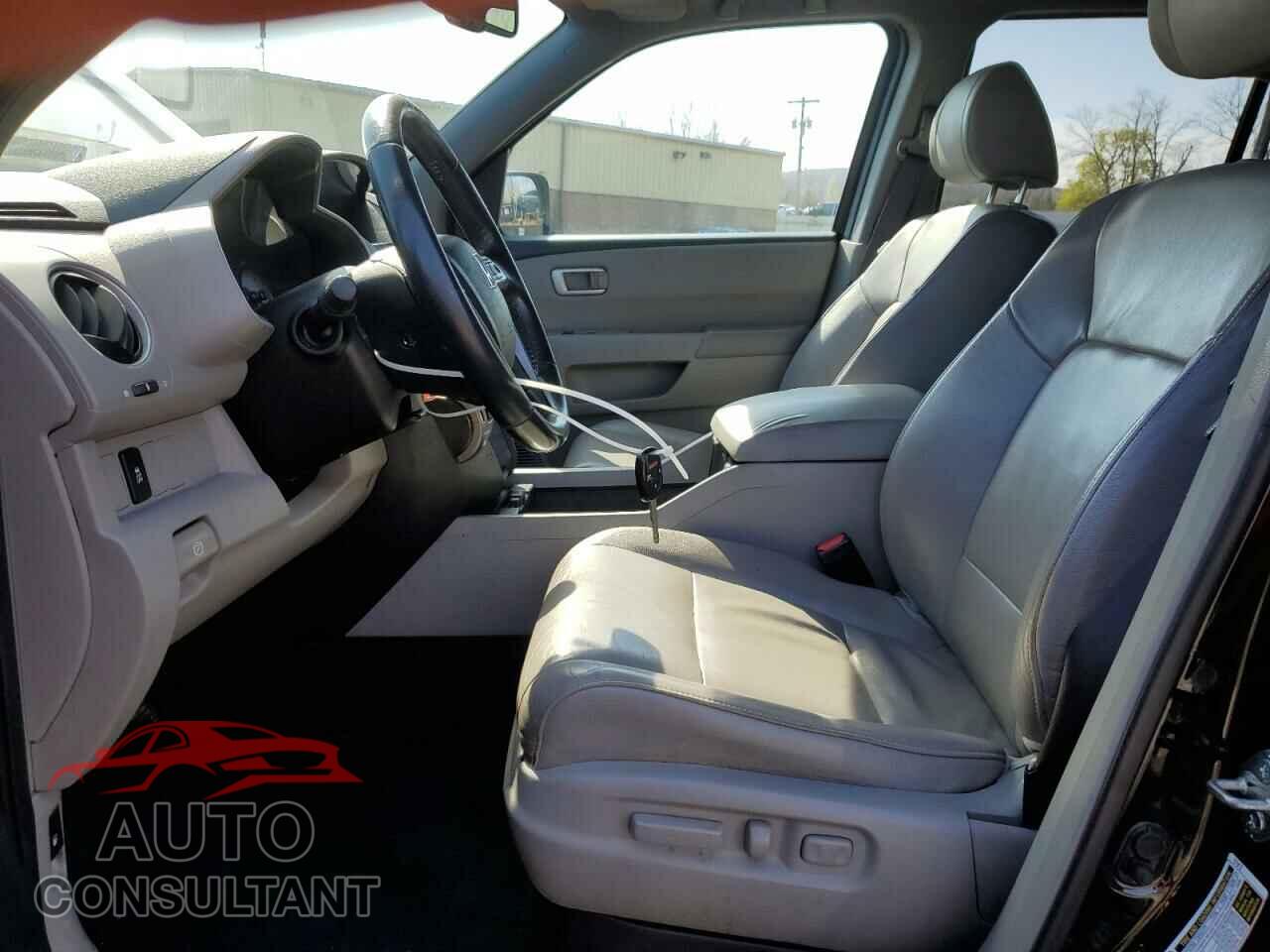 HONDA PILOT 2014 - 5FNYF4H57EB002202