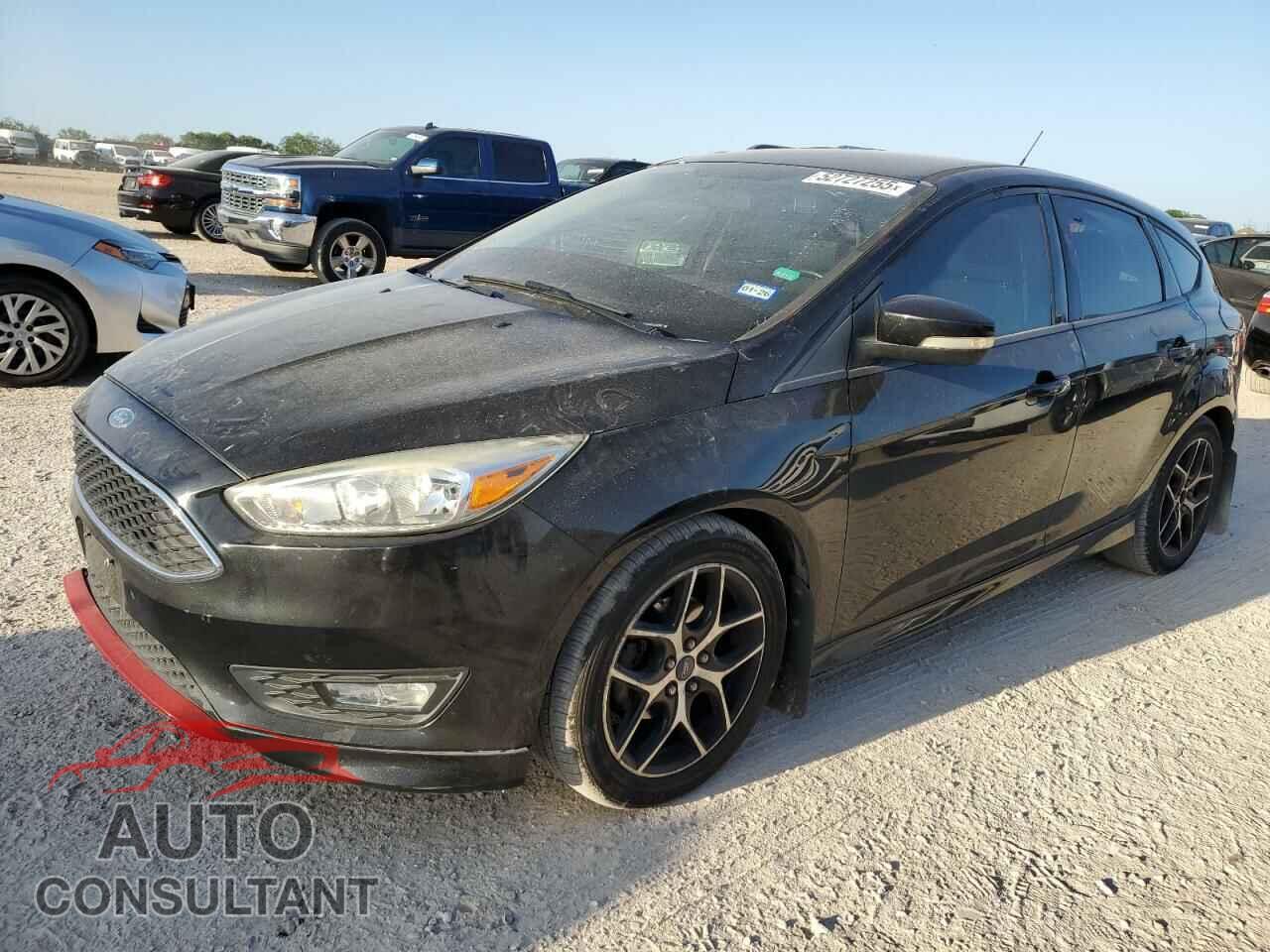 FORD FOCUS 2015 - 1FADP3K27FL314500