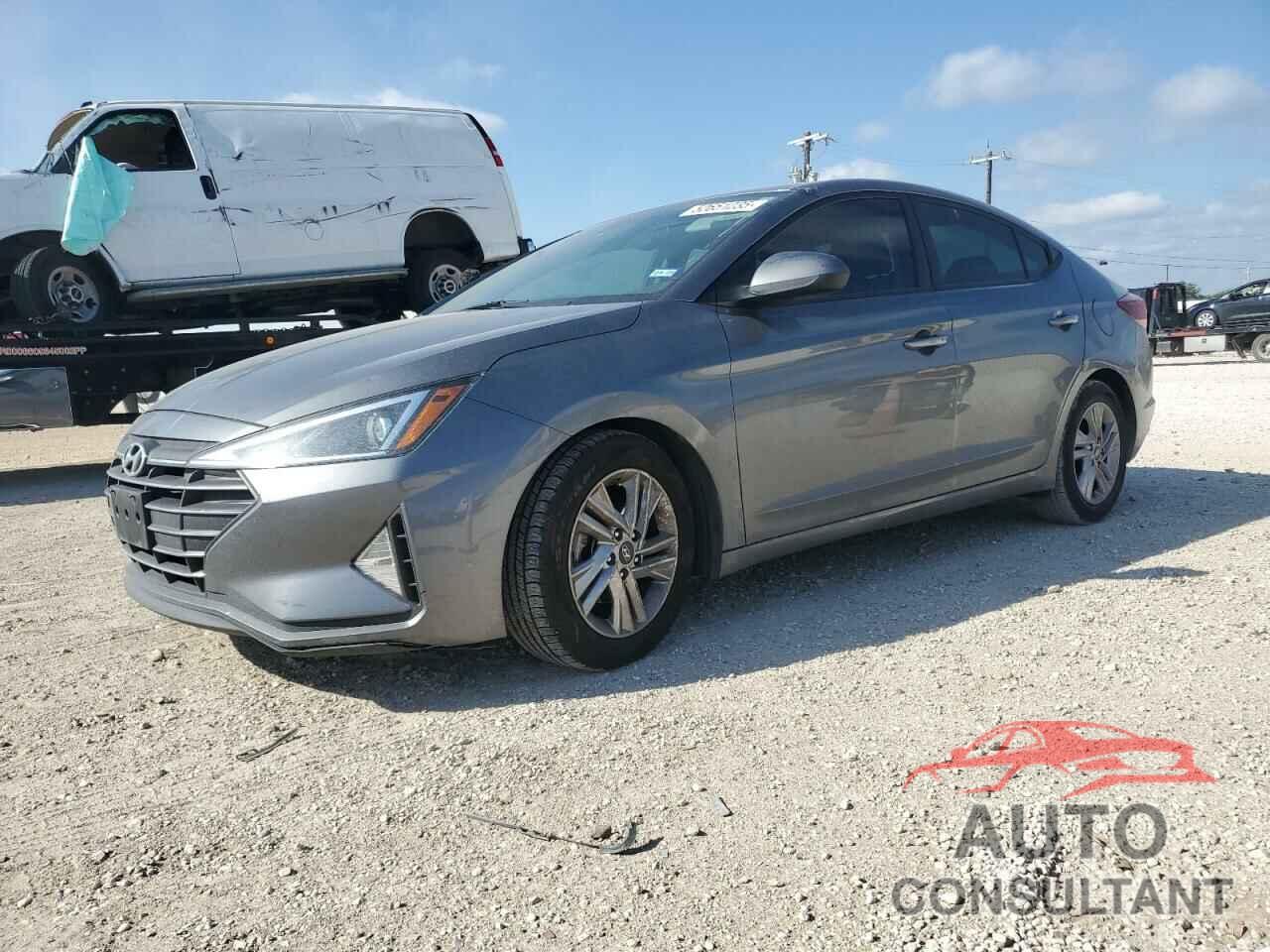 HYUNDAI ELANTRA 2019 - 5NPD84LF2KH488374