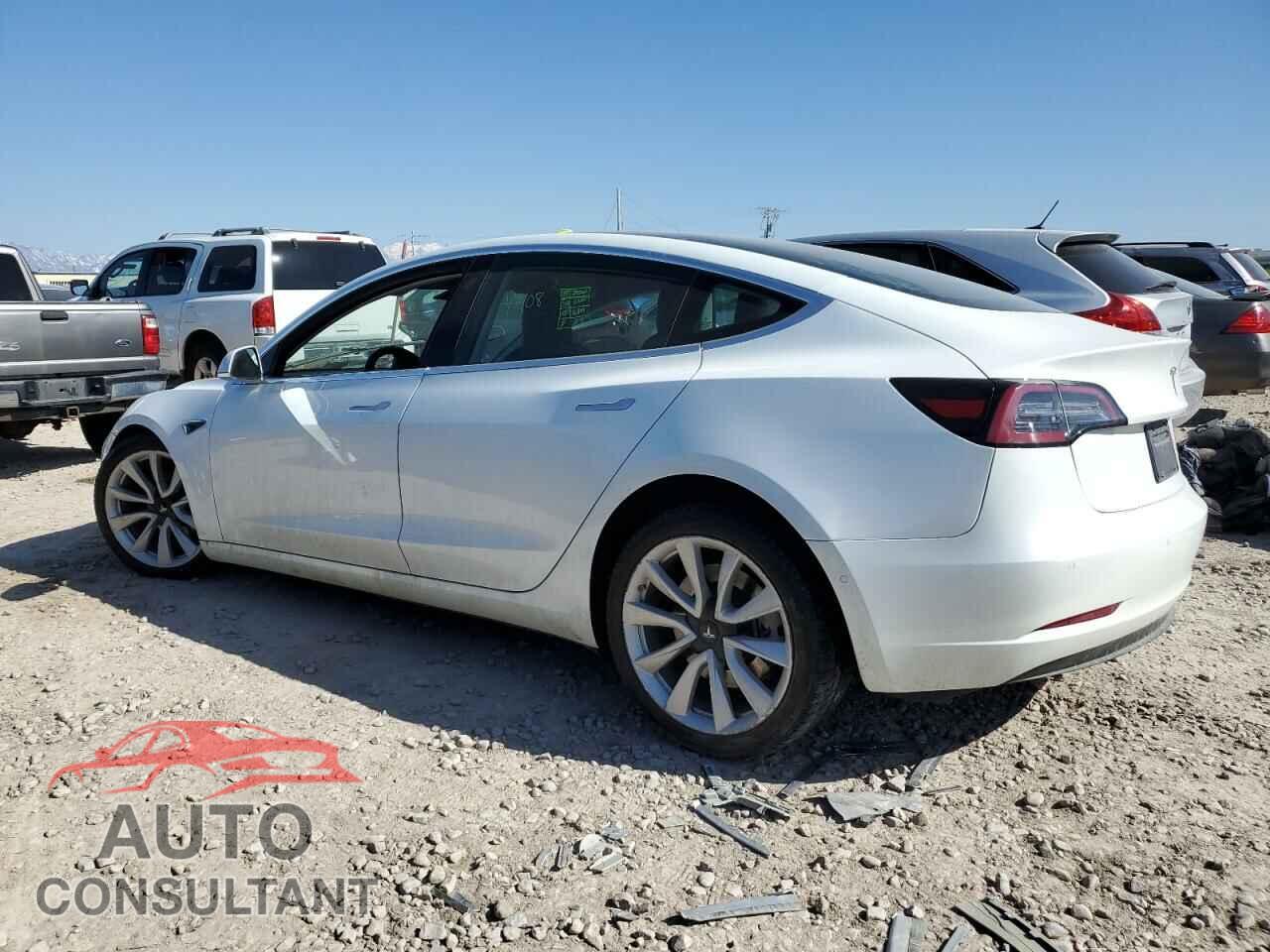 TESLA MODEL 3 2019 - 5YJ3E1EB7KF453308