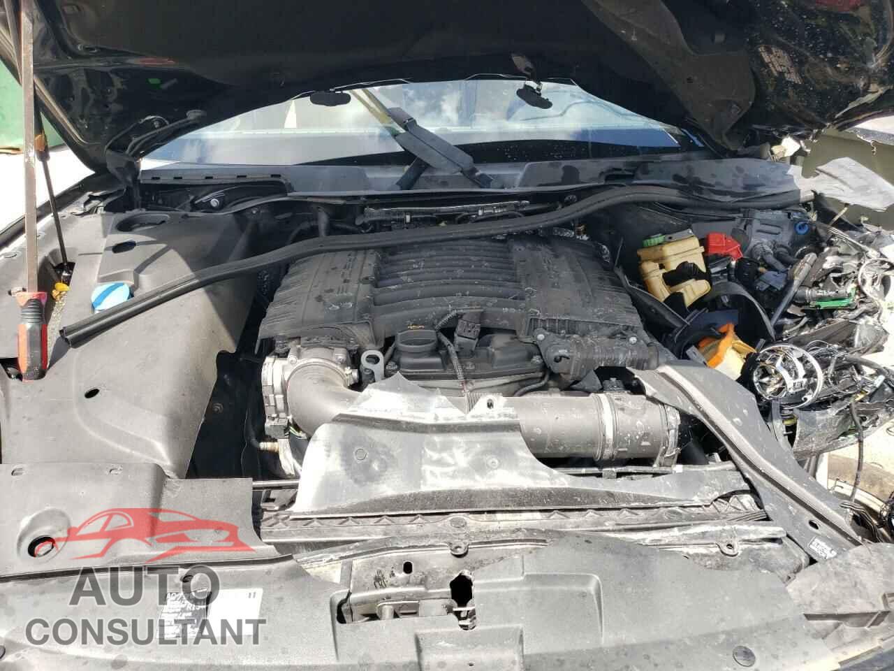 PORSCHE CAYENNE 2016 - WP1AA2A2XGLA08854