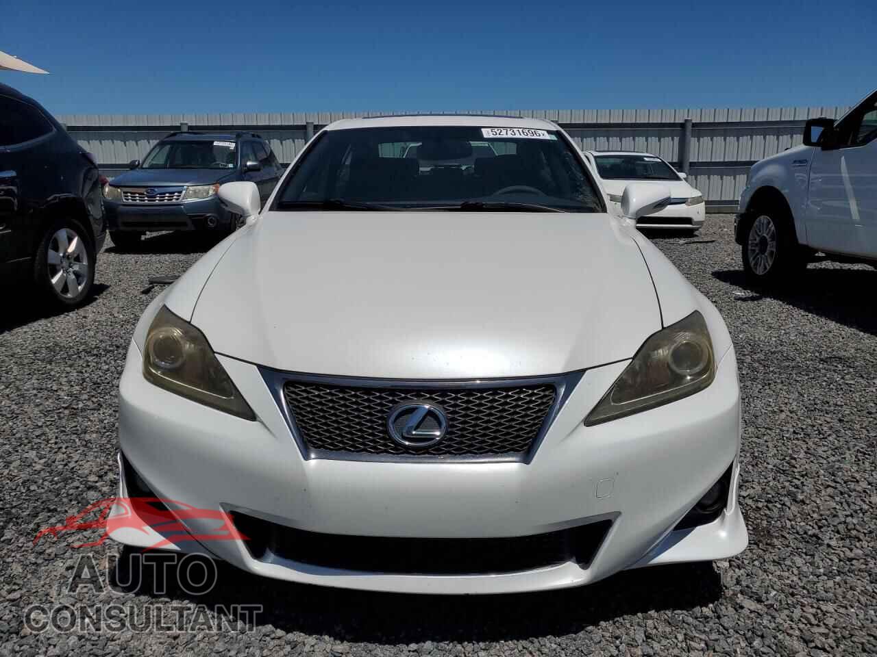 LEXUS IS 2012 - JTHBF5C21C5184100