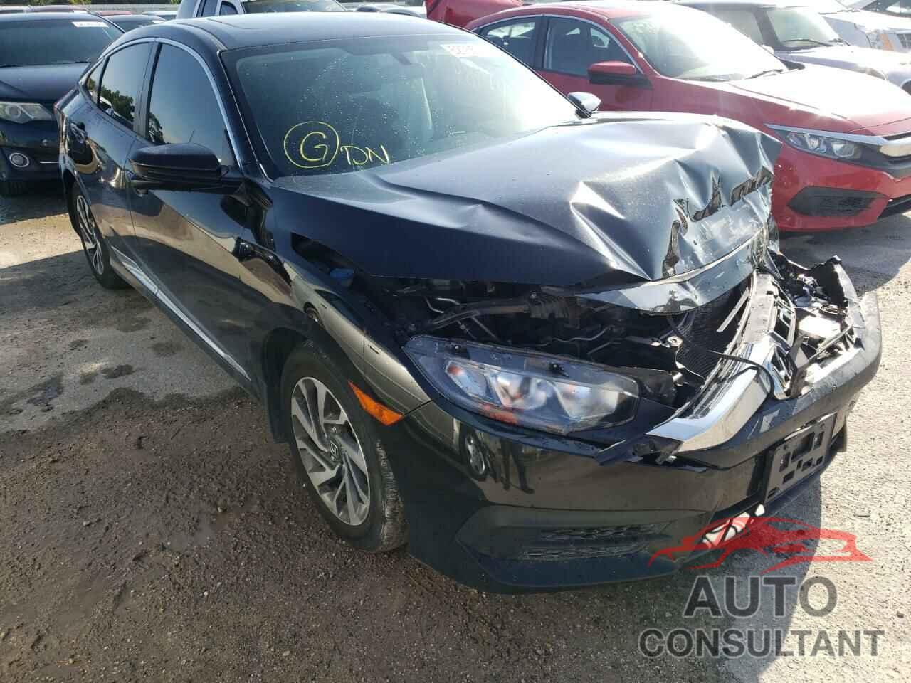 HONDA CIVIC 2018 - 2HGFC2F70JH518108