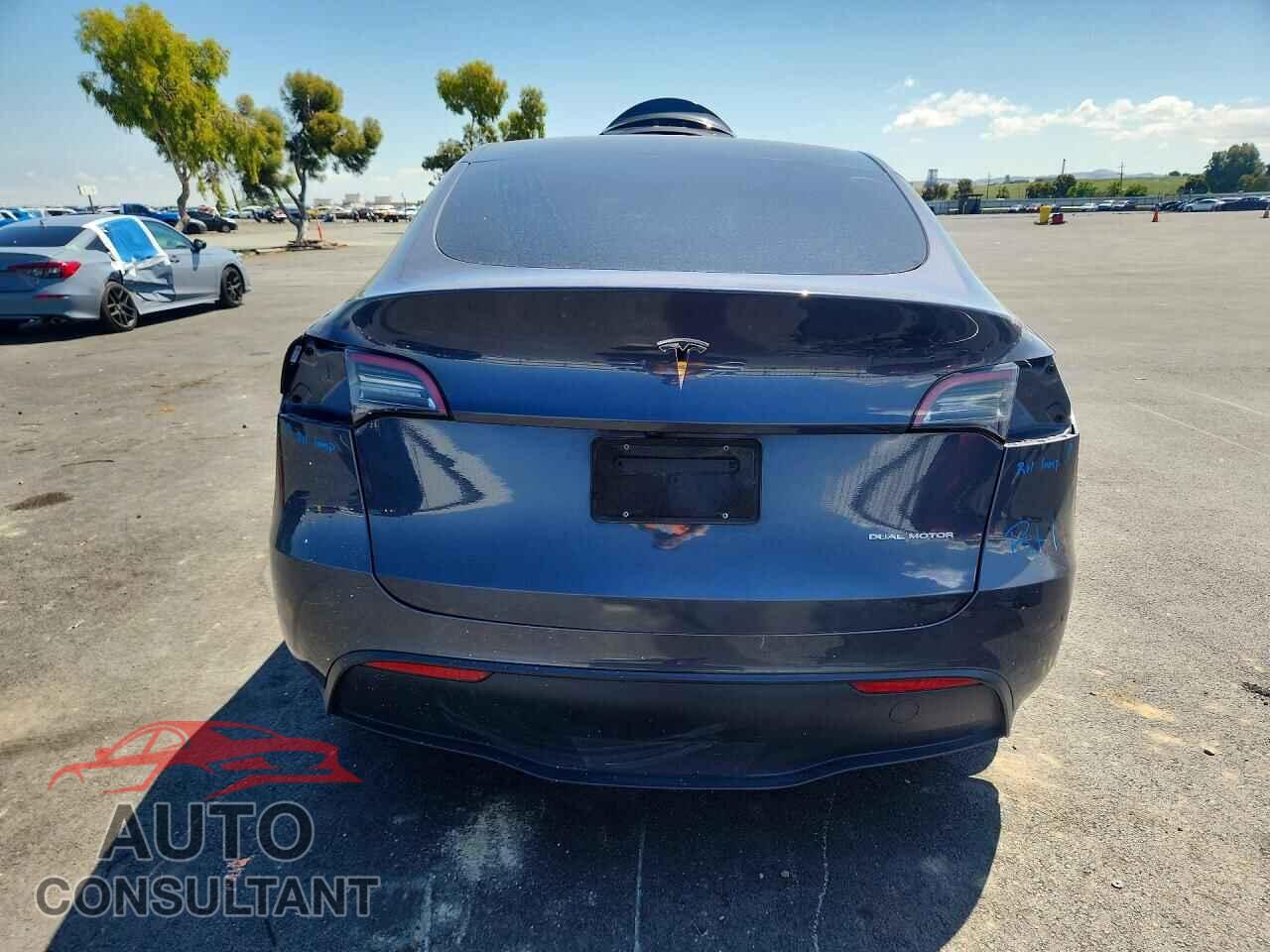 TESLA MODEL Y 2023 - 7SAYGDEE3PF902120