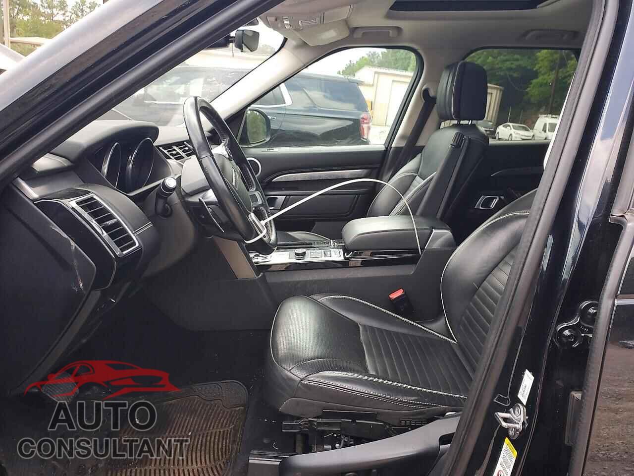 LAND ROVER DISCOVERY 2017 - SALRTBBV2HA017187