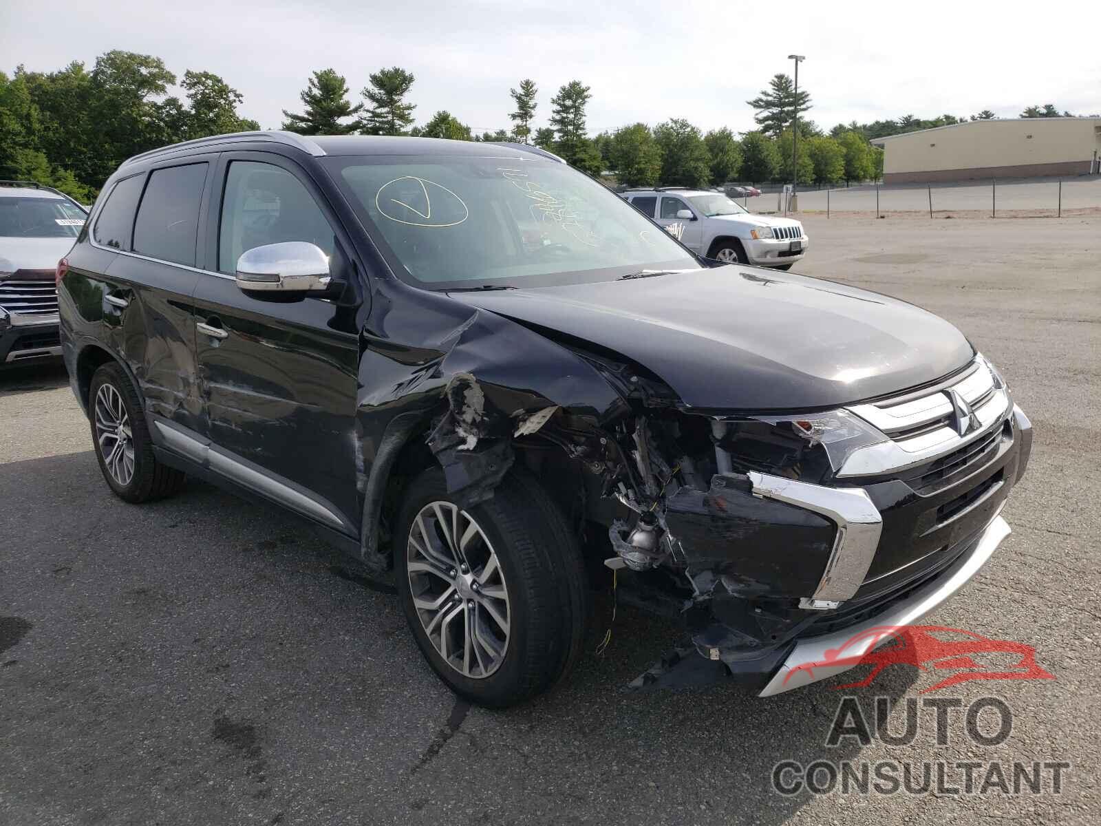 MITSUBISHI OUTLANDER 2018 - JA4AZ3A31JJ006092