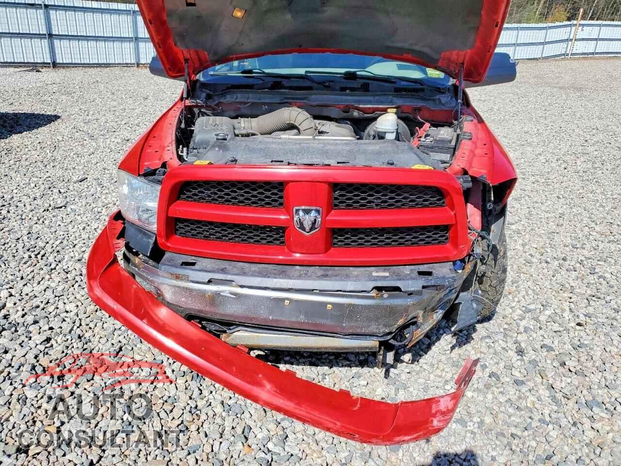 DODGE RAM 1500 2012 - 1C6RD7LT0CS247707