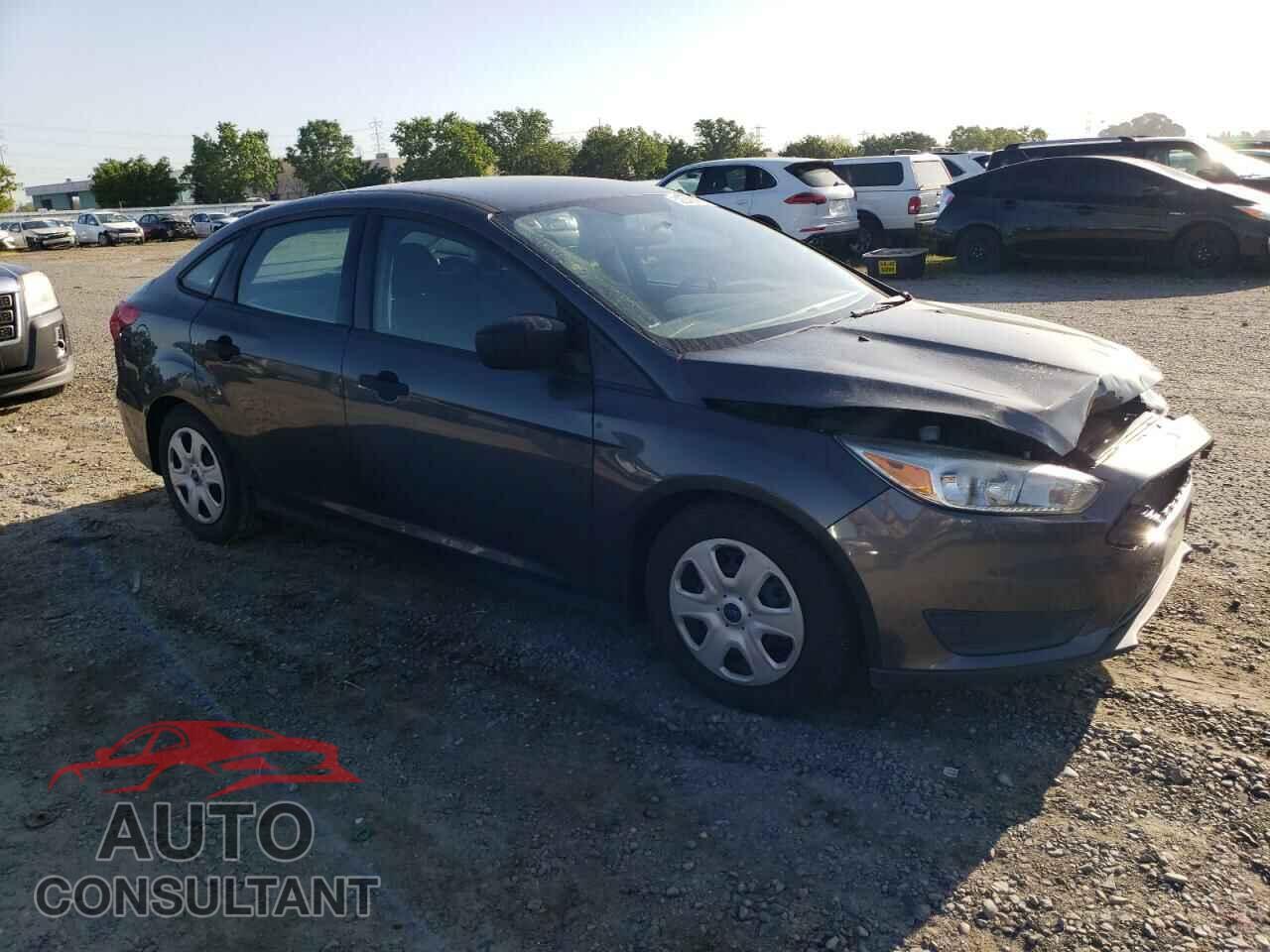 FORD FOCUS 2015 - 1FADP3E28FL222212