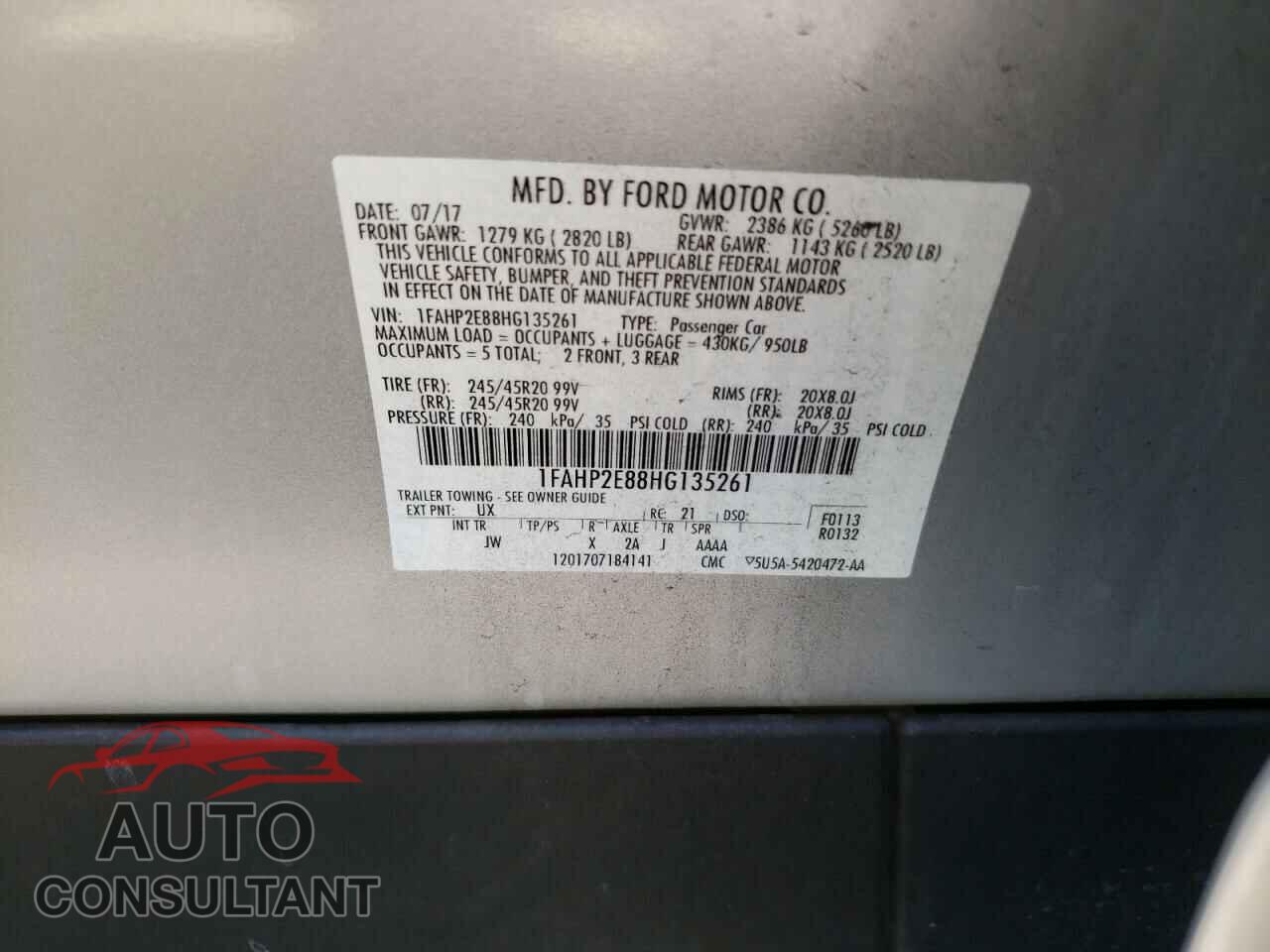 FORD TAURUS 2017 - 1FAHP2E88HG135261