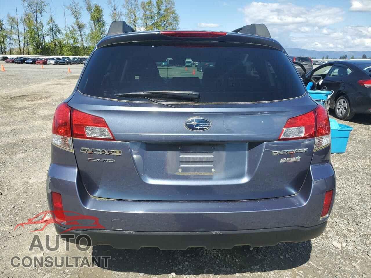 SUBARU OUTBACK 2013 - 4S4BRBCC6D3310847