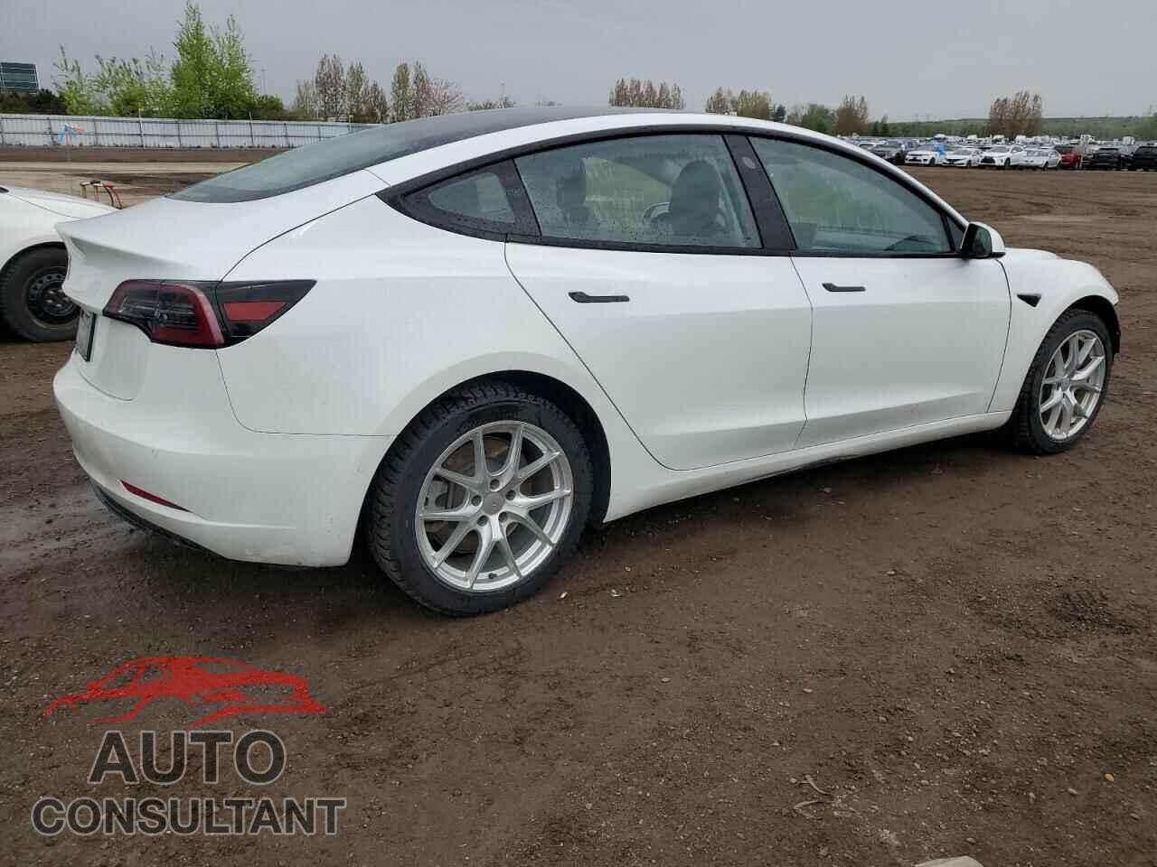 TESLA MODEL 3 2021 - 5YJ3E1EA2MF852508