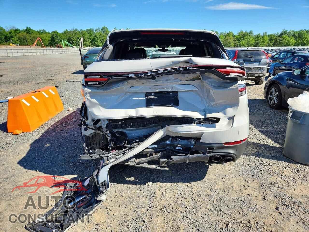PORSCHE CAYENNE 2022 - WP1AB2AY0NDA31018