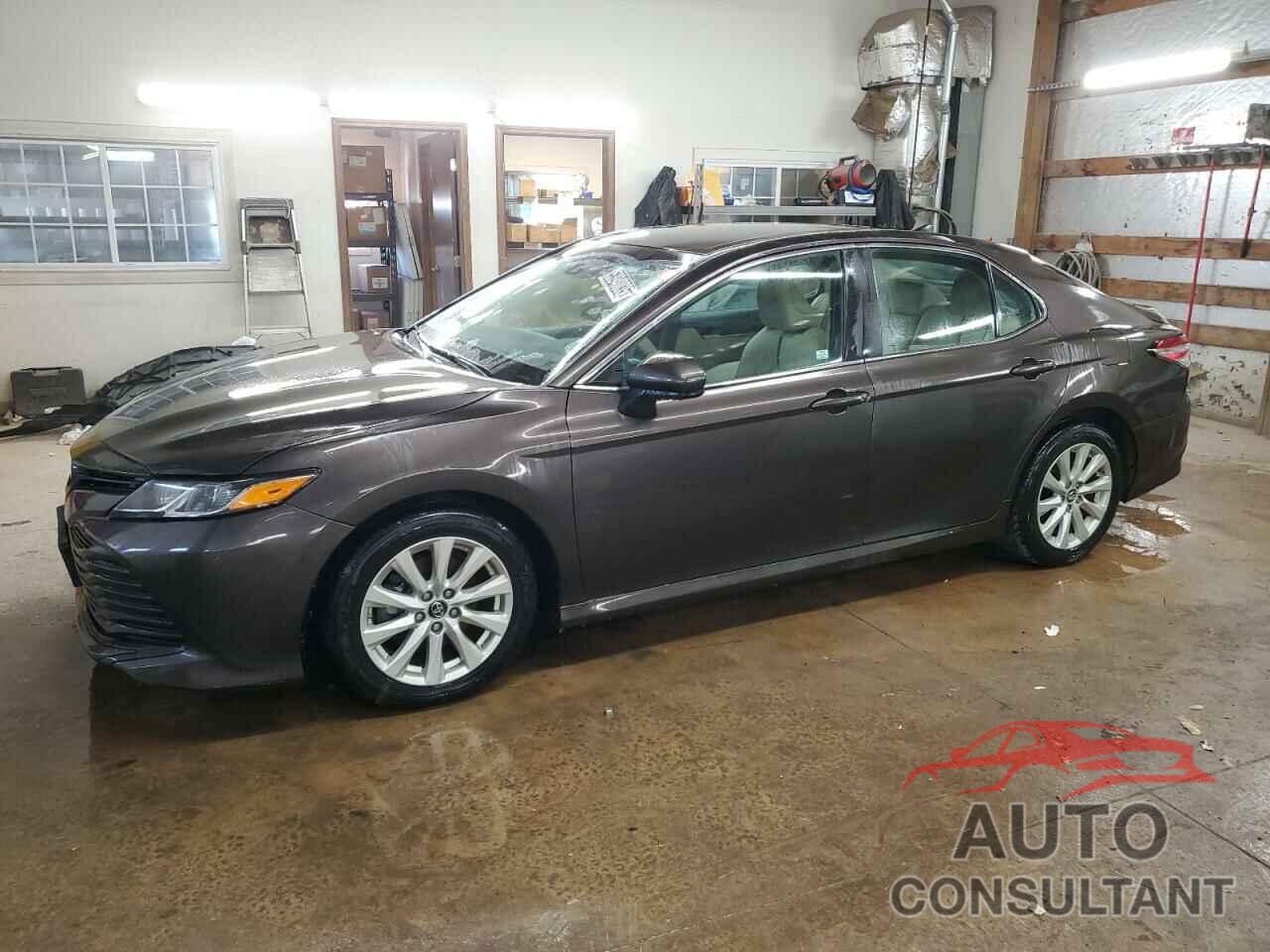 TOYOTA CAMRY 2019 - 4T1B11HK6KU825145