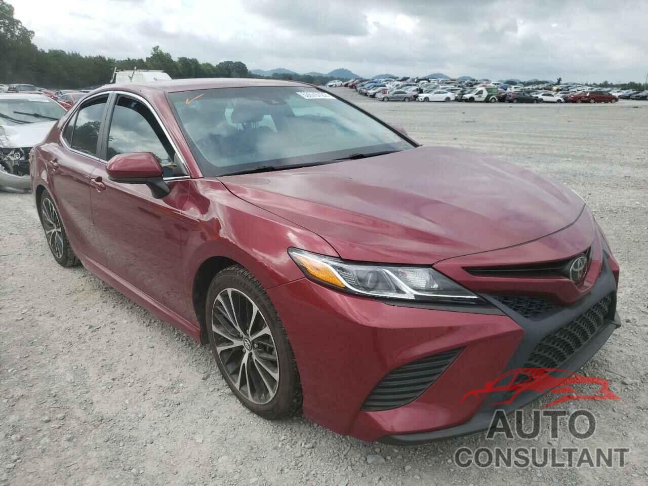 TOYOTA CAMRY 2018 - 4T1B11HK8JU616231