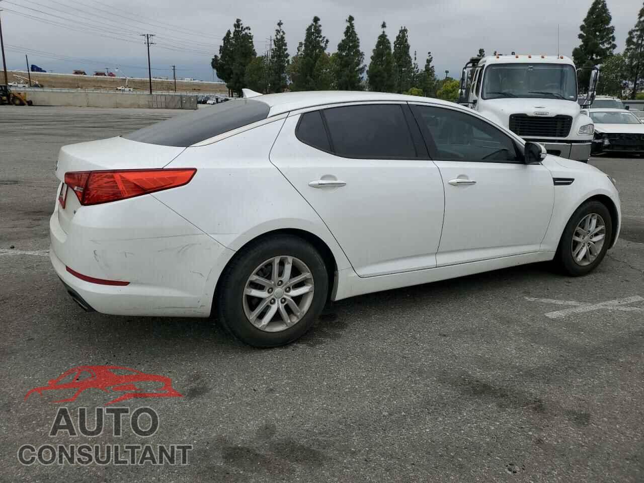 KIA OPTIMA 2013 - KNAGM4A77D5305250