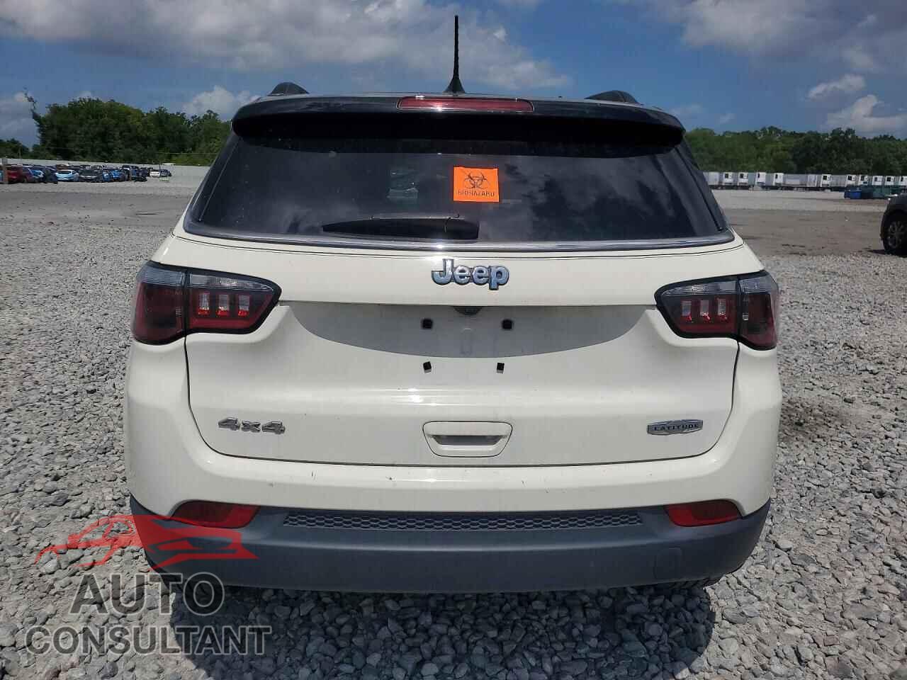JEEP COMPASS 2018 - 3C4NJDBB2JT270375