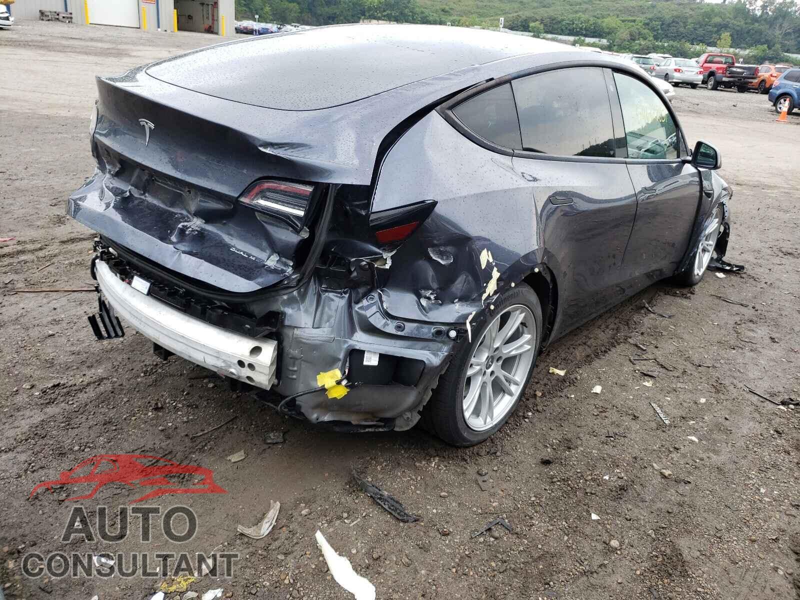 TESLA MODEL Y 2020 - 5YJYGDEEXLF030090