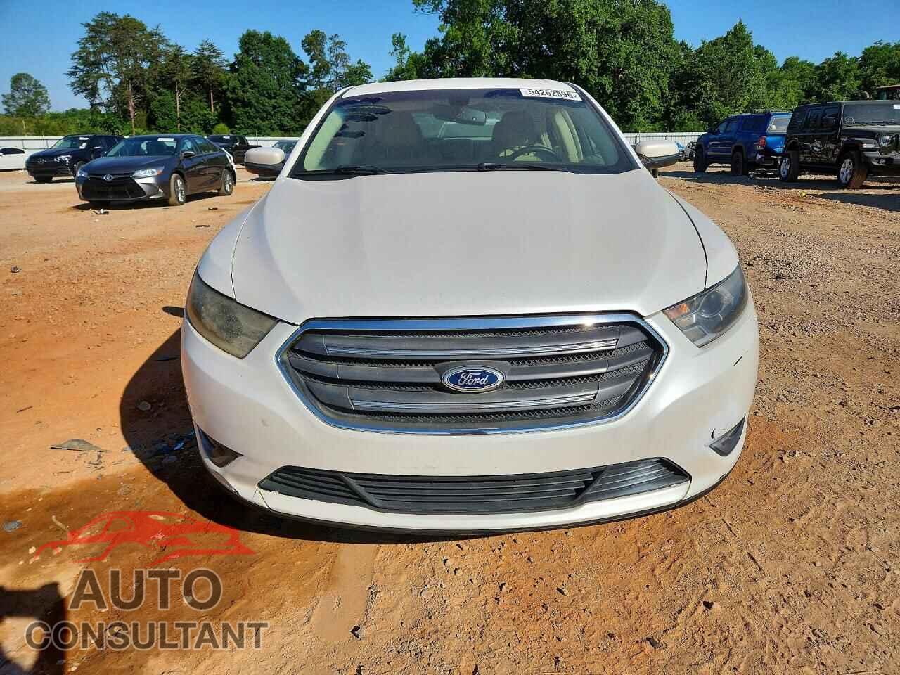 FORD TAURUS 2013 - 1FAHP2E85DG149516