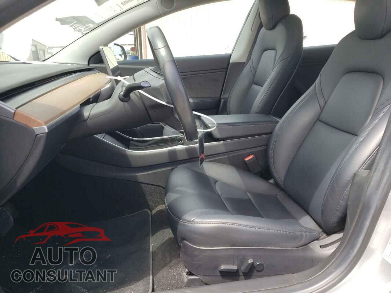 TESLA MODEL 3 2018 - 5YJ3E1EA8JF037337