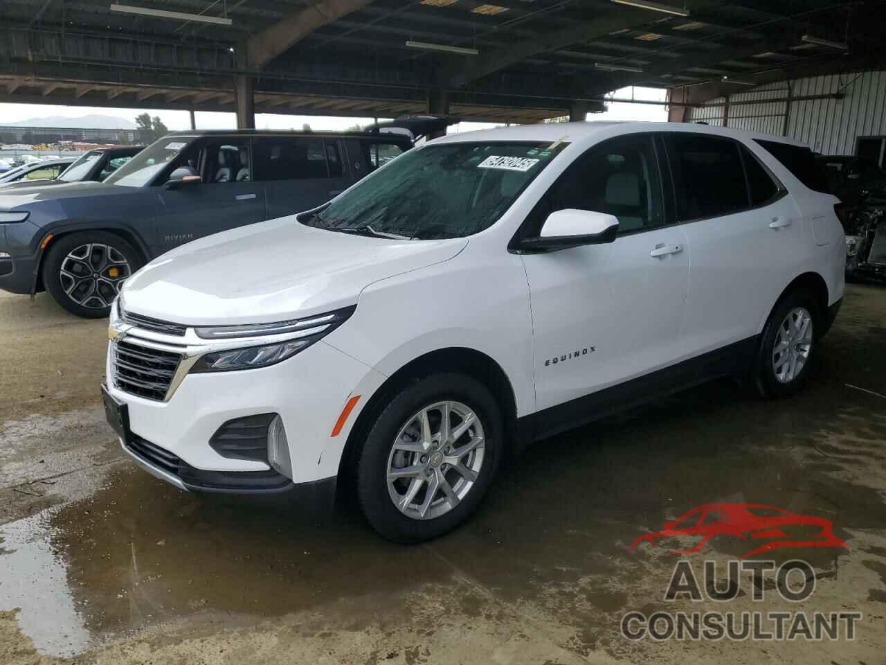 CHEVROLET EQUINOX 2022 - 3GNAXKEV3NL135426