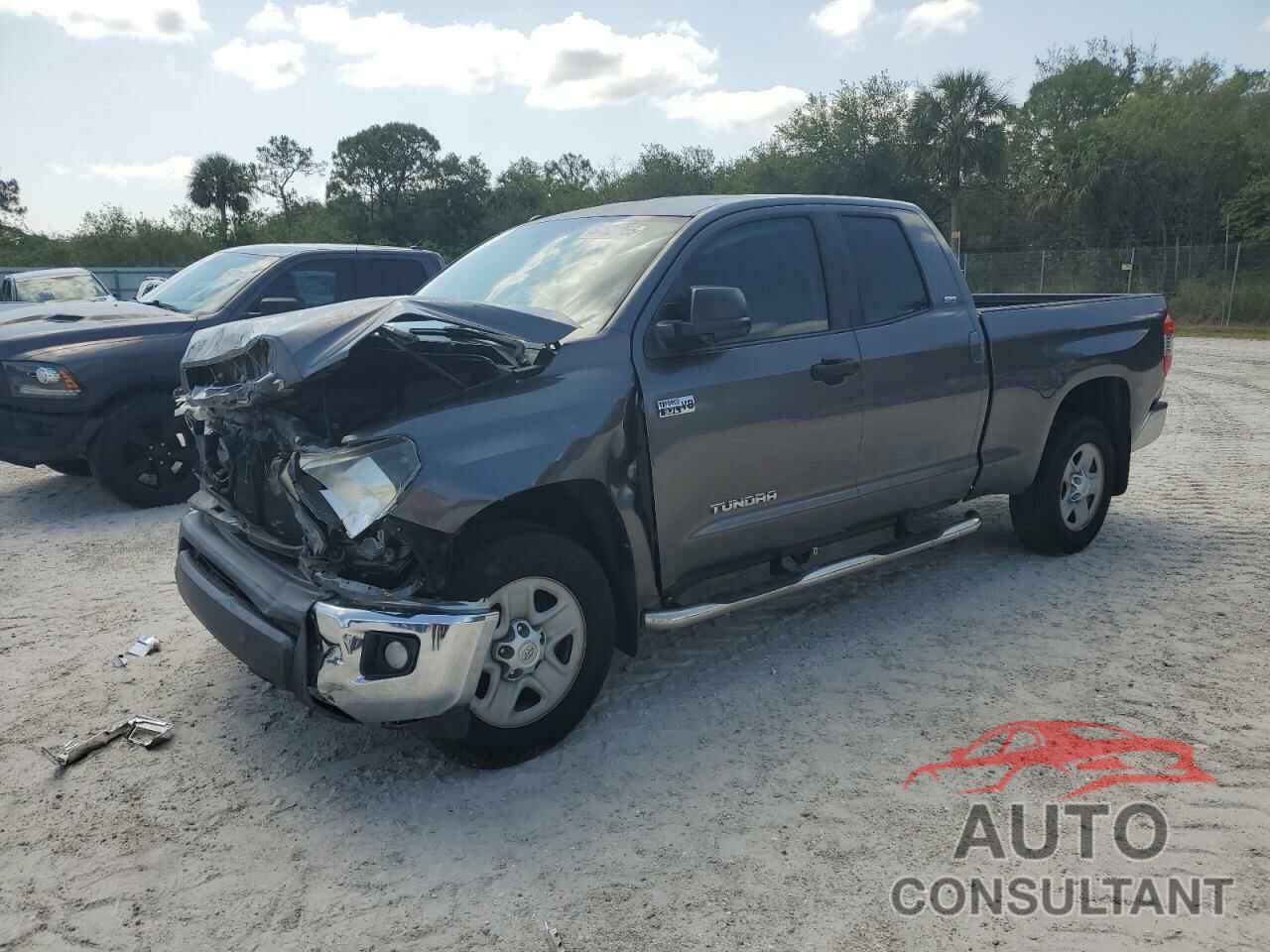 TOYOTA TUNDRA 2014 - 5TFRY5F16EX161755