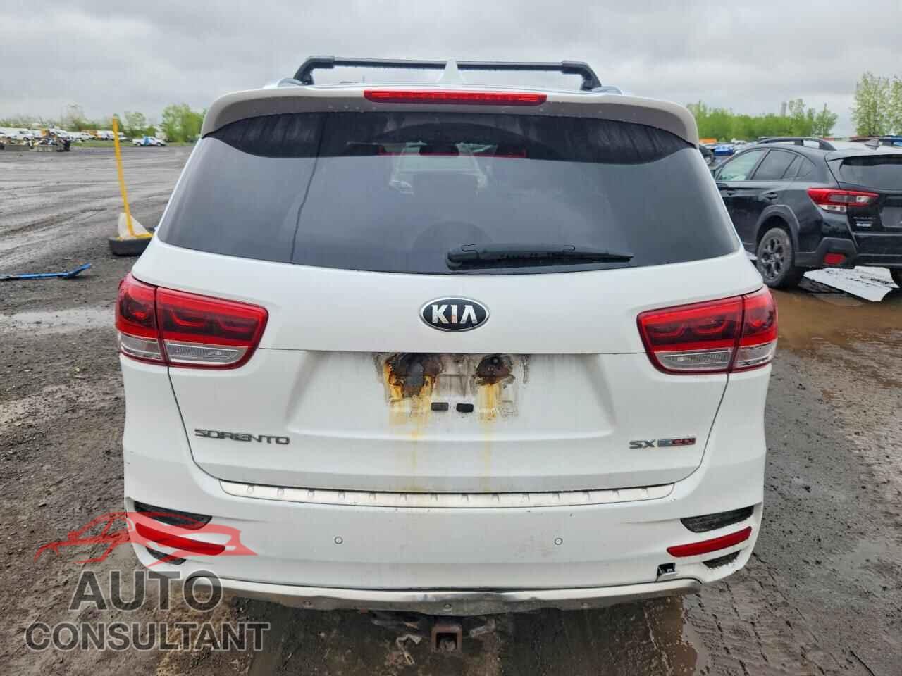 KIA SORENTO 2016 - 5XYPKDA14GG160720