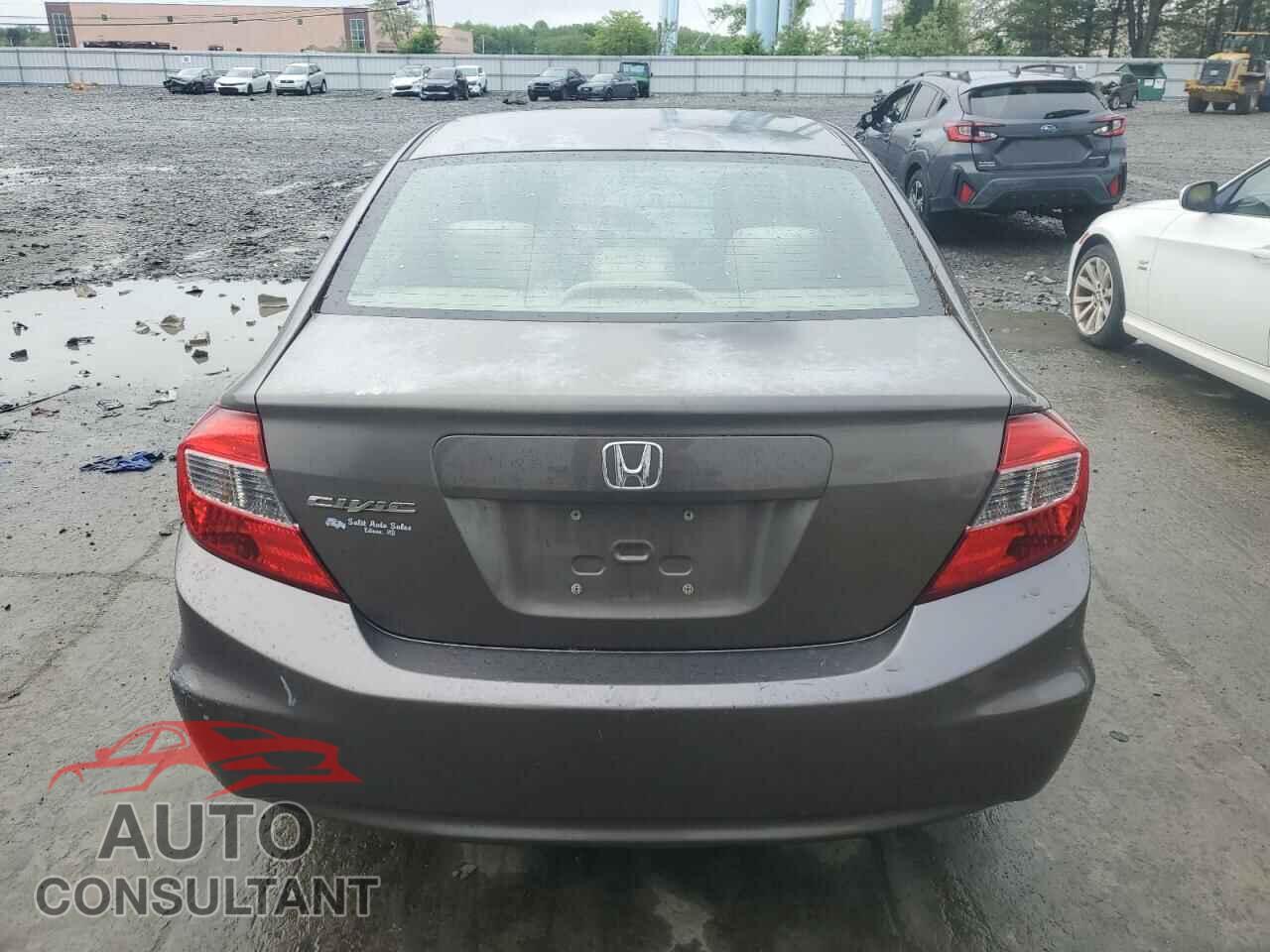 HONDA CIVIC 2012 - 2HGFB2F89CH603270