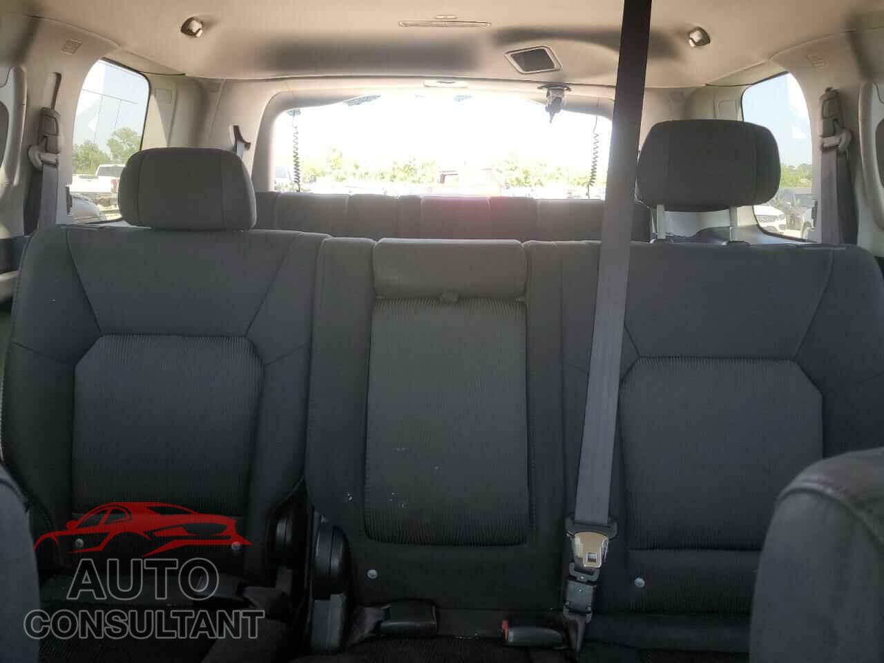 HONDA PILOT 2011 - 5FNYF3H48BB022343