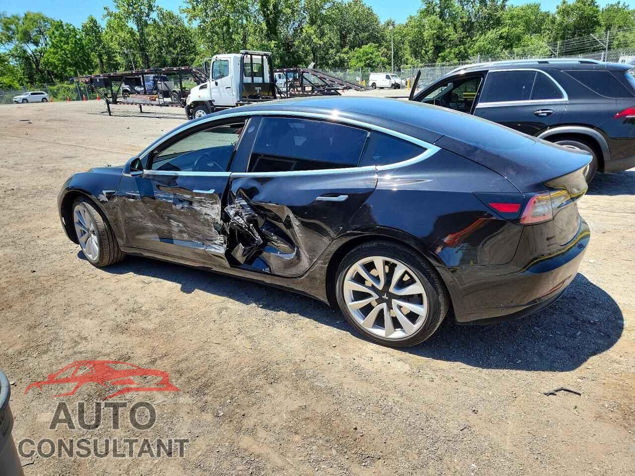 TESLA MODEL 3 2018 - 5YJ3E1EB2JF090589