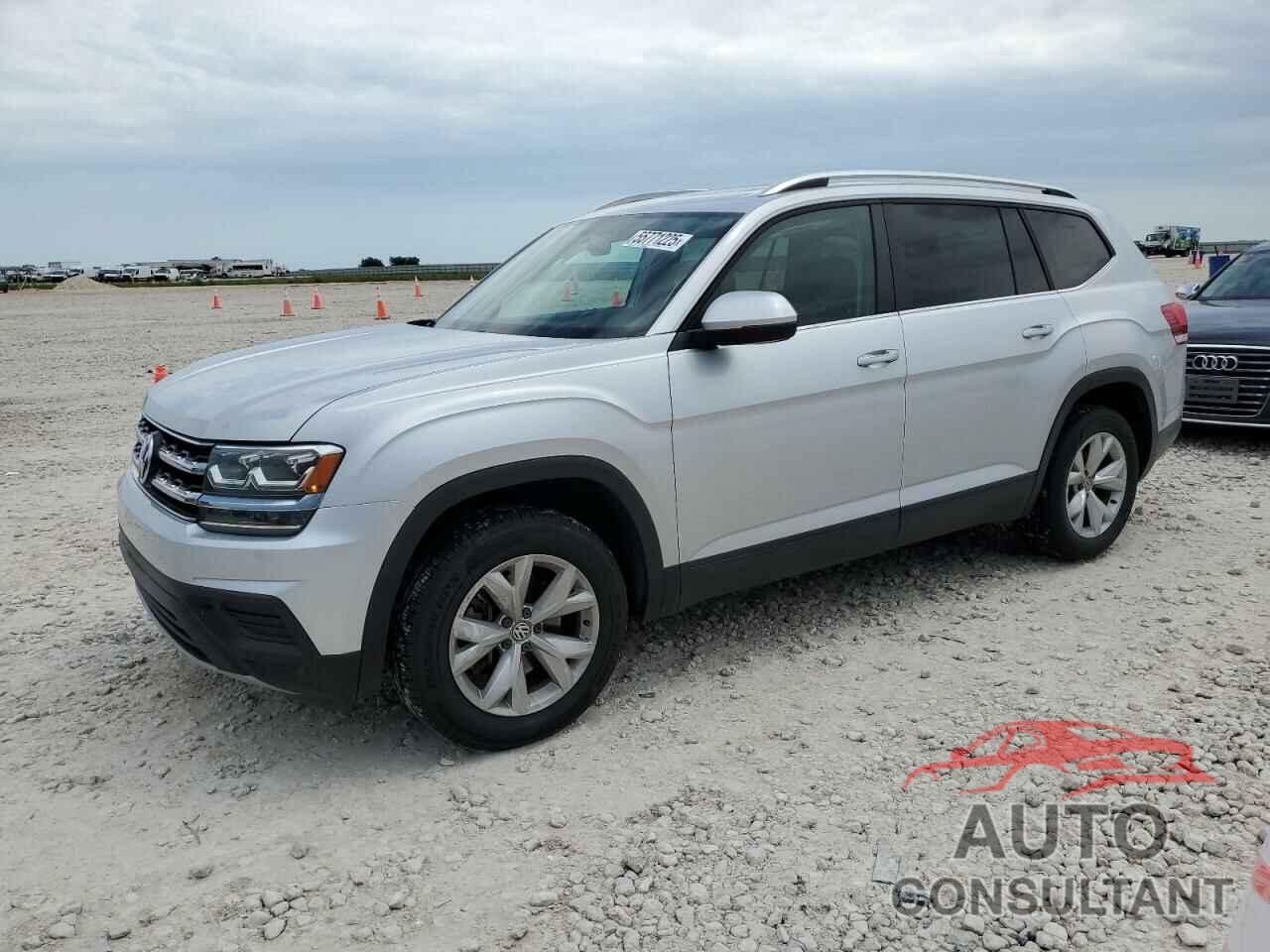 VOLKSWAGEN ATLAS 2018 - 1V2BR2CA4JC500319