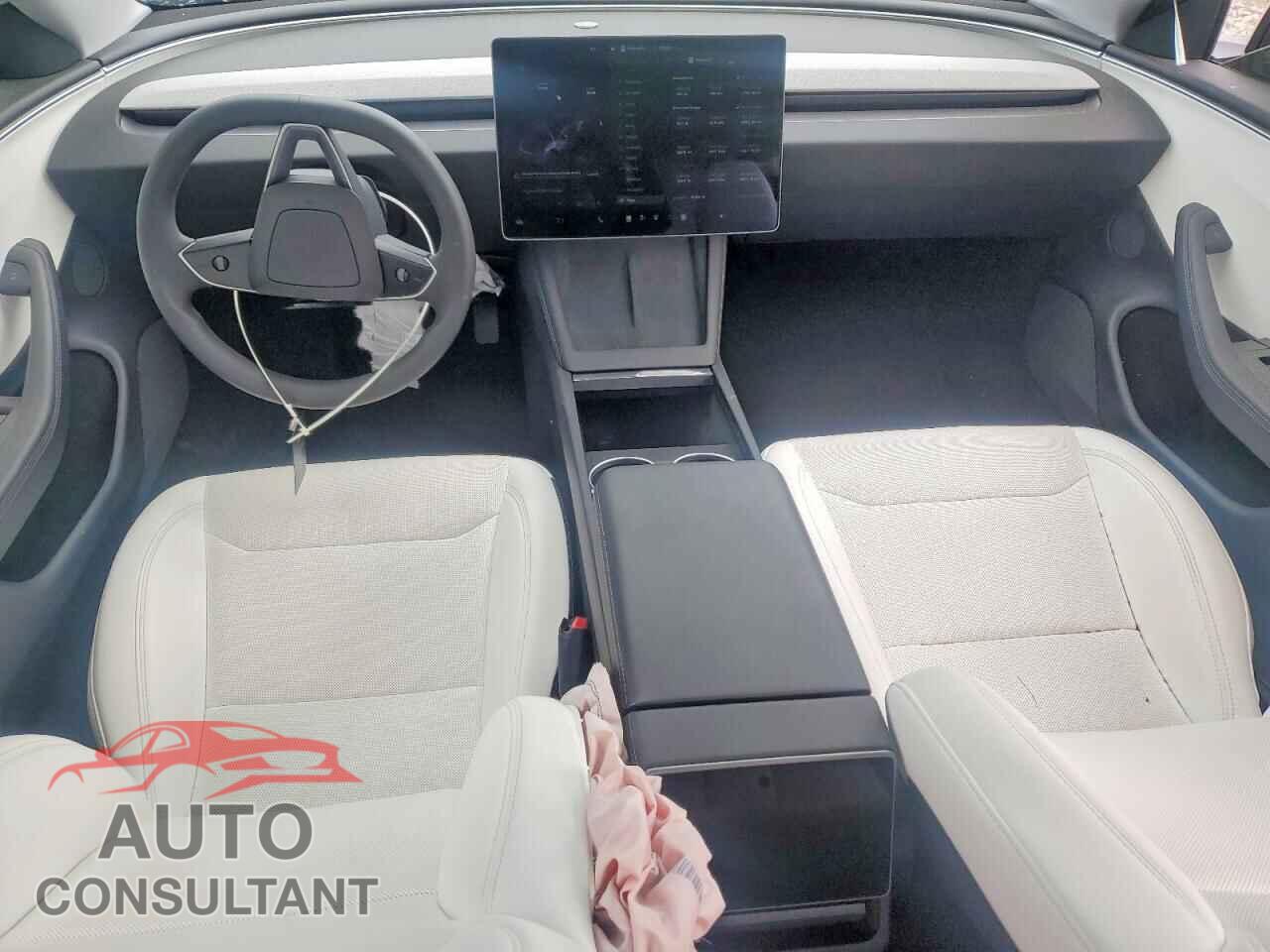 TESLA MODEL 3 2024 - 5YJ3E1EB2RF822019