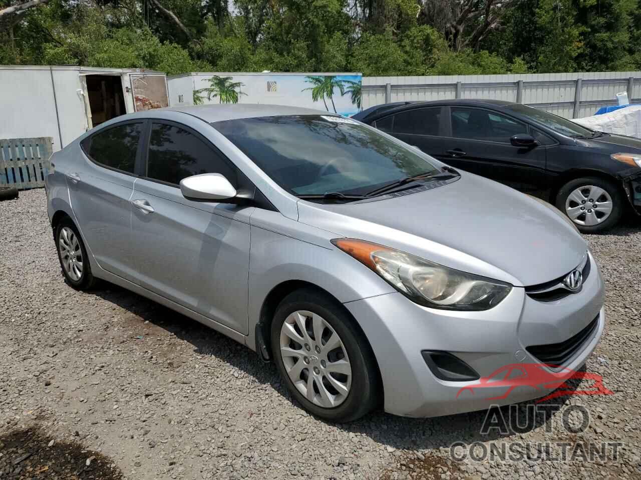 HYUNDAI ELANTRA 2013 - 5NPDH4AE0DH169939