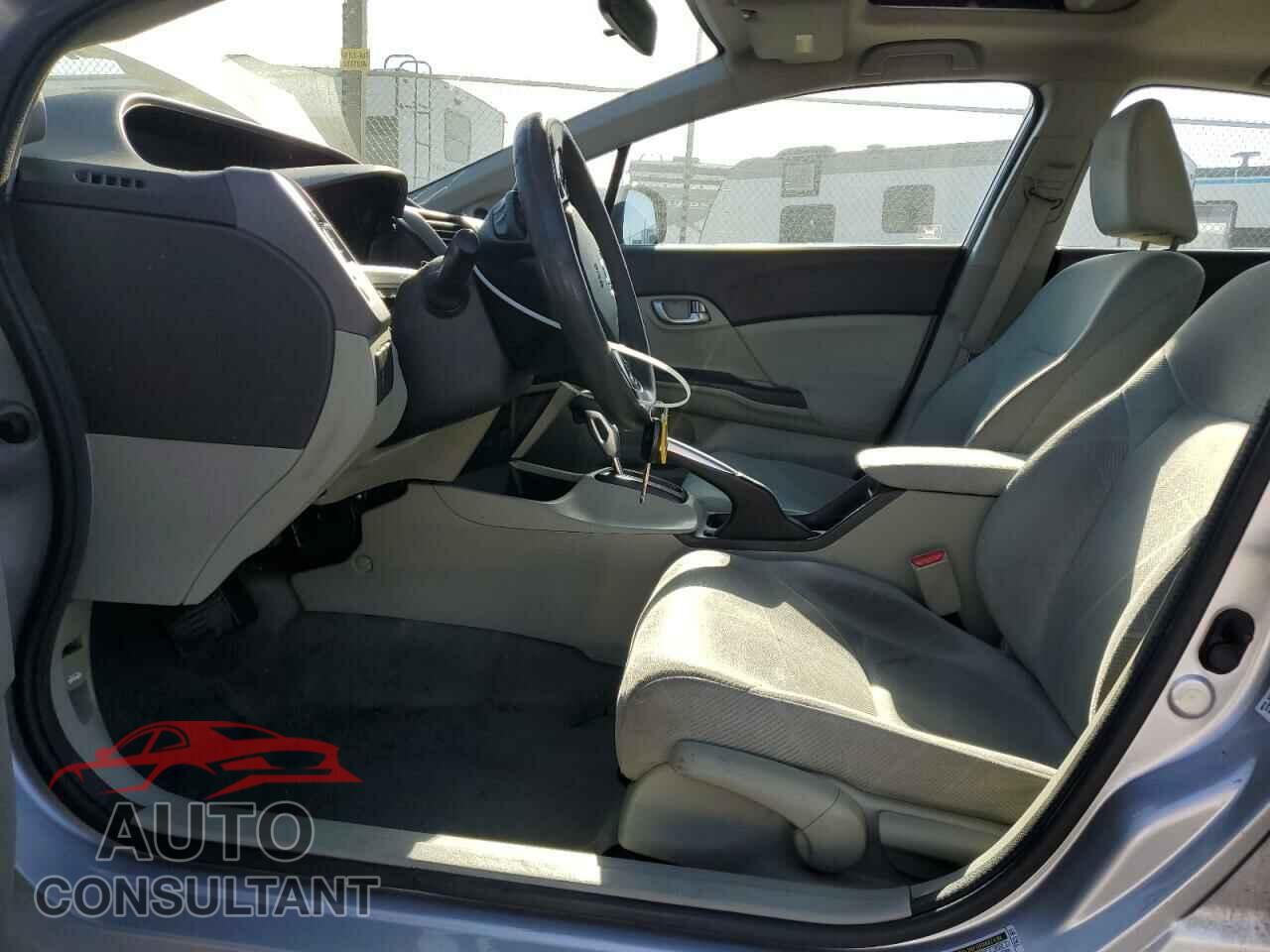 HONDA CIVIC 2012 - 19XFB2F83CE385191