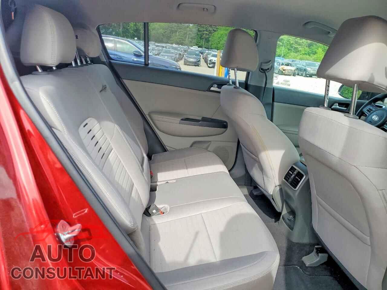 KIA SPORTAGE 2017 - KNDPMCAC2H7042704